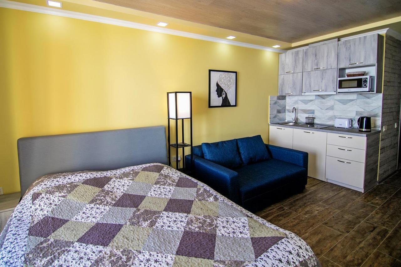 דירות Cozy Studio In New גודאורי מראה חיצוני תמונה