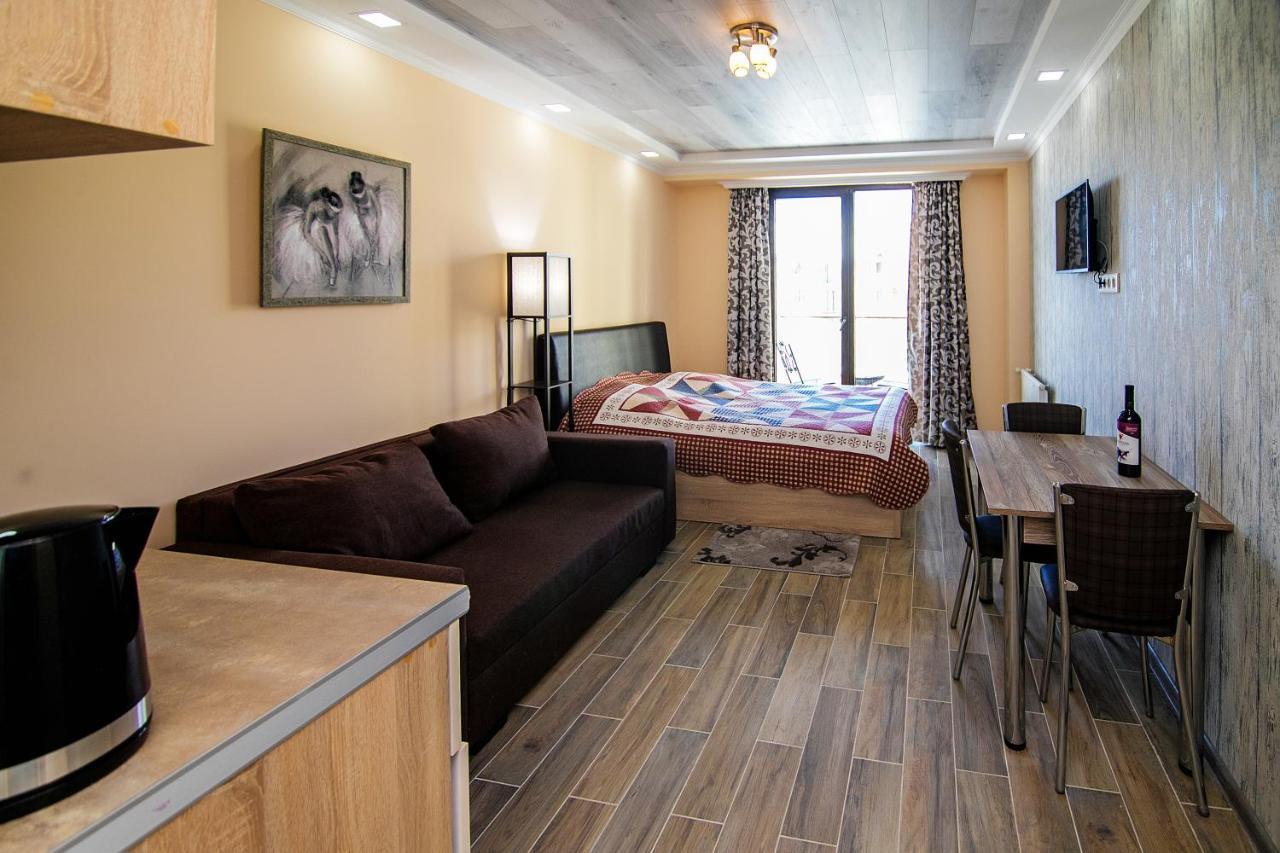 דירות Cozy Studio In New גודאורי מראה חיצוני תמונה